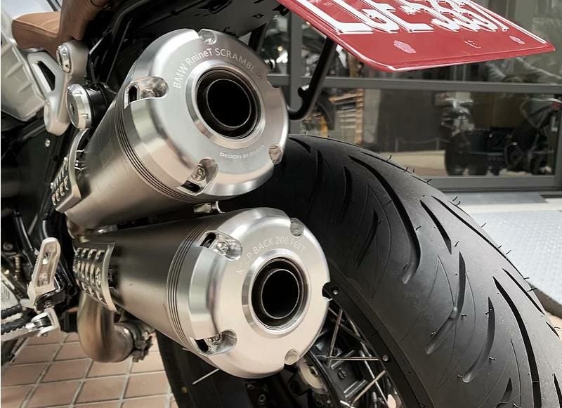 BMW RnineT スクランブラー 17- マフラー エンドキャップ シルバー
