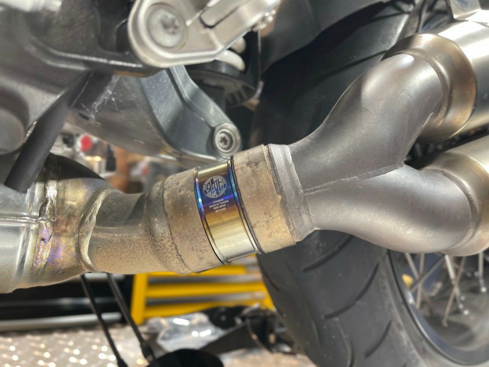 BMW RnineT 14-20 排気デバイス キャンセラー DKdesign | バイク