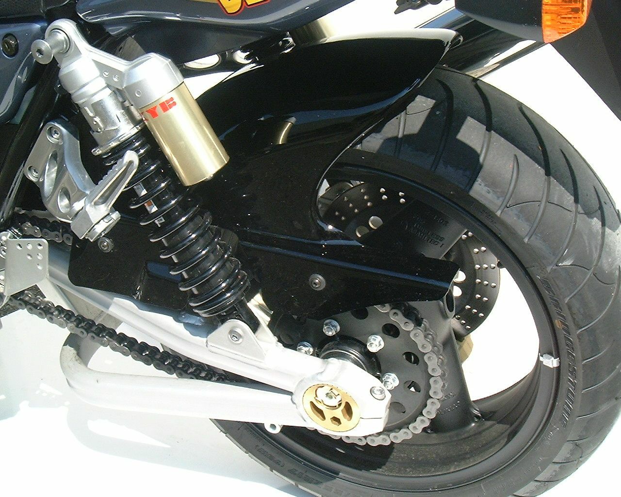 000000027317-01.jpg?size=m&w=