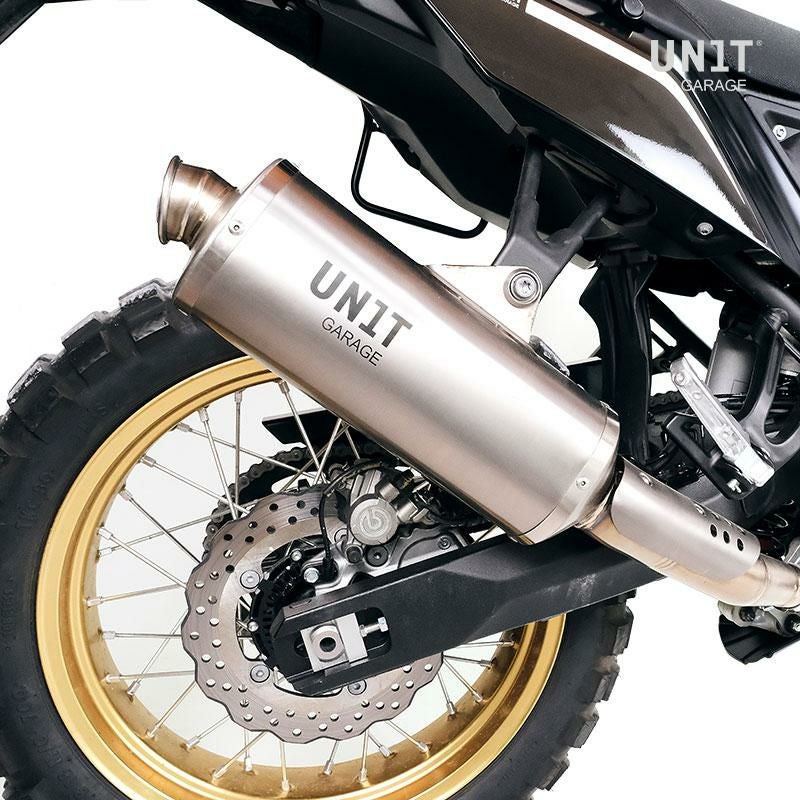 AKRAPOVIC スリップオンマフラー チタン YAMAHA テネレ700 (2019-2024)