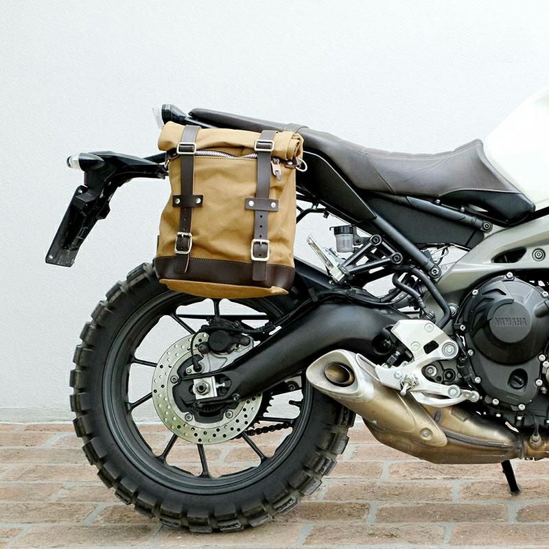 MT-09 14-20/XSR900 16-21 右サイドバッグレール付 サイドバッグ