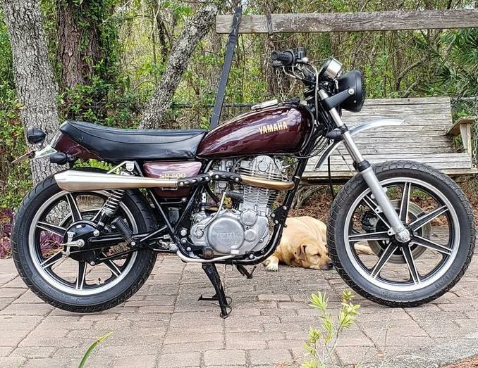 SR400マフラー　lmahuk SR400/500 スクランブラーアップマフラー フルエキ オメガレーサー