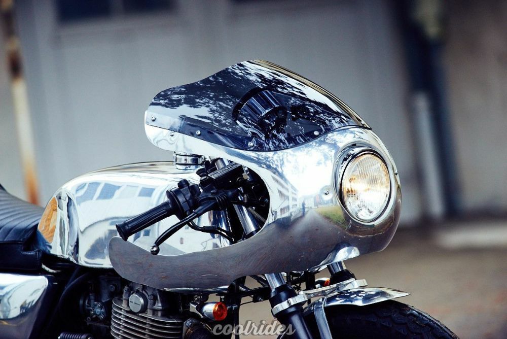 SR400FI/SR400/500 カフェレーサー アルミ フロントカウル BIG オメガ