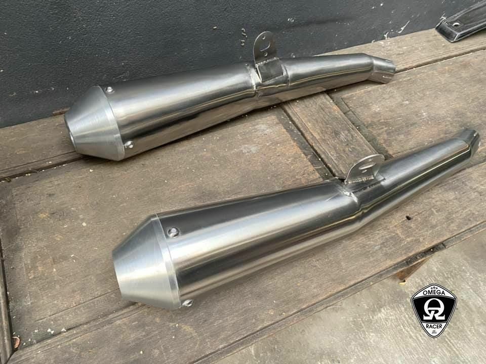 ボンネビル T100, Thruxton スラクストン 空冷 スリップオン リバース