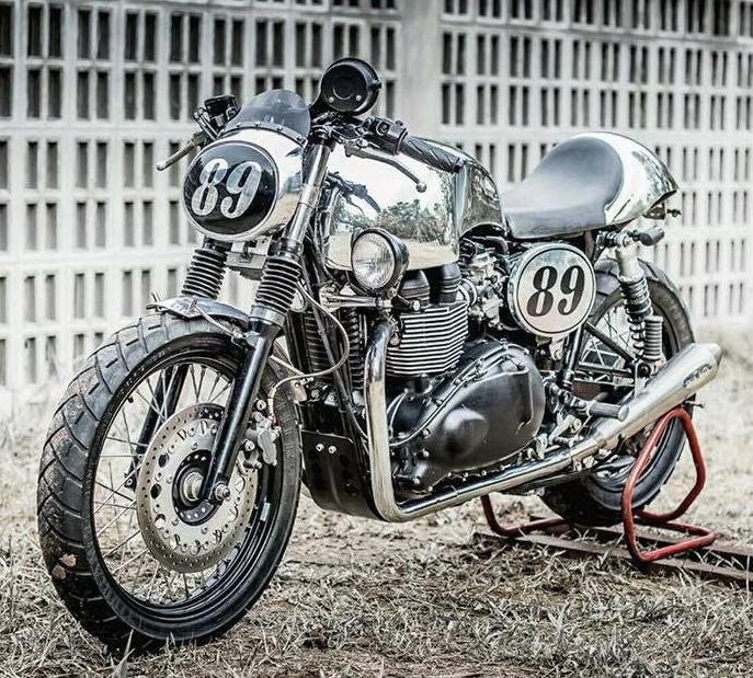 ボンネビル T100, Thruxton スラクストン 空冷 コマンドー アルミ 