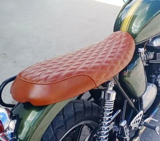 ボンネビル T100, スラクストン, スクランブラー 空冷 タンブラウン