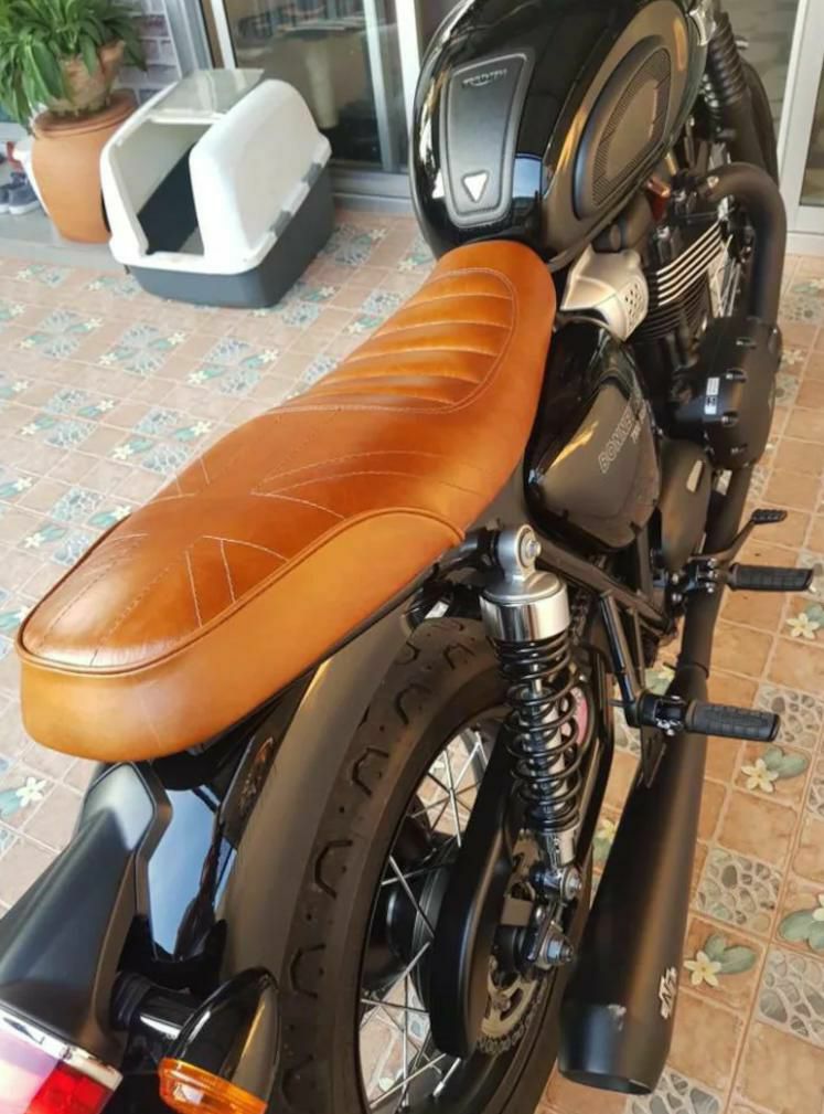 エリート（Elite）本革シート スポーツエディション ボンネビル Omega 