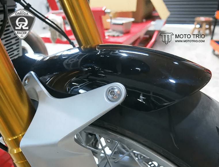 トライアンフ Thruxton(スラクストン)／R |フェンダー|モトパーツ(MOTO