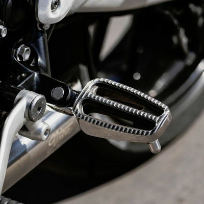 Motone フットペグ ステップ ライダー用  トライアンフ 水冷ツイン ボンネビル等 ポリッシュ_1