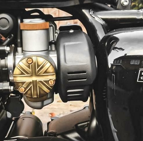 トライアンフ純正 スロットルボディーカバー | バイクカスタムパーツ