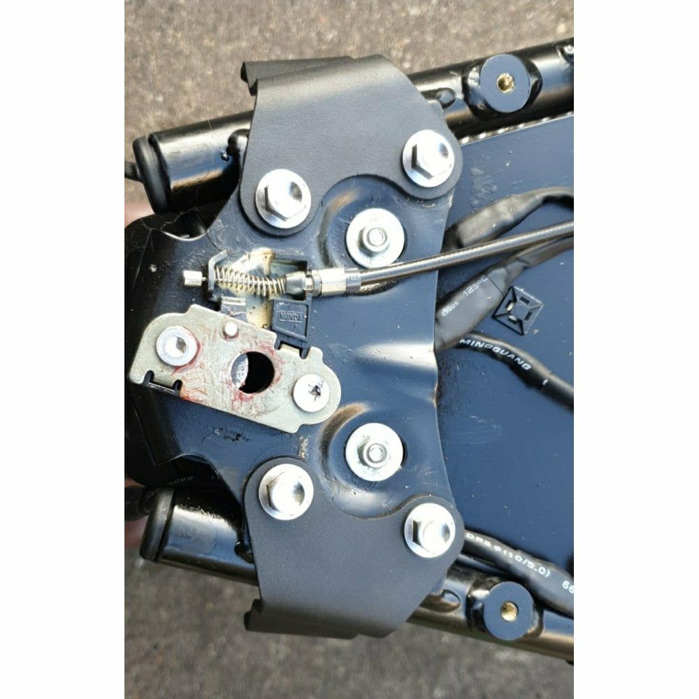 Motone ウインカー ブラケット ステー 水冷ボンネビルシリーズ T120
