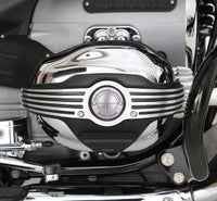 BMW R18 シリンダー カバー コントラスト シルバーロゴ DKdesign_1