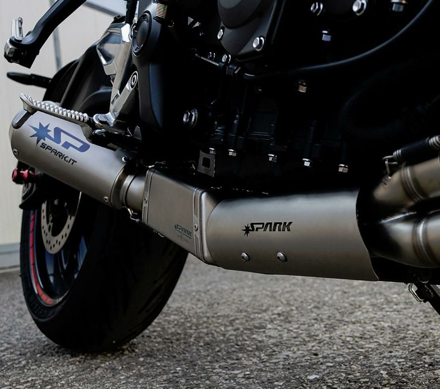 トライアンフ　トライデント660マフラー トライアンフ TRIDENT660(トライデント660) |マフラー|SPARK