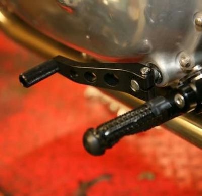 空冷 ボンネビル T100 SE アルミ シフトペダル ブラック TEC | バイク 
