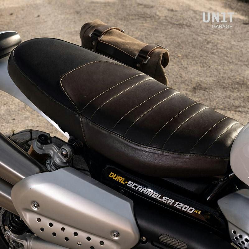 TRIUMPH スクランブラー1200XE 純正シートローシート加工品 トライアンフ スクランブラー1200|シート|モトパーツ(MOTO PARTS)