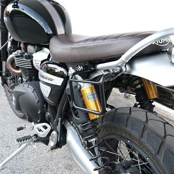 トライアンフ スクランブラー1200 スクリーン クラシックS3 ダーク