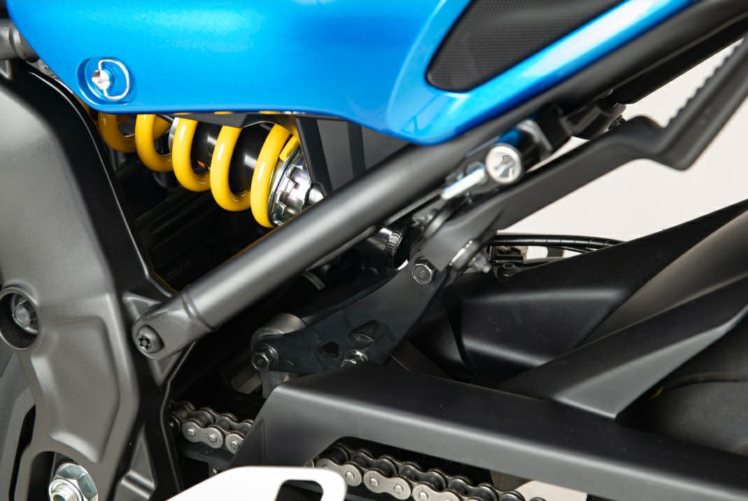 YAMAHA MT-09、XSR900 20mmローダウンセット EFFEX | バイクカスタム