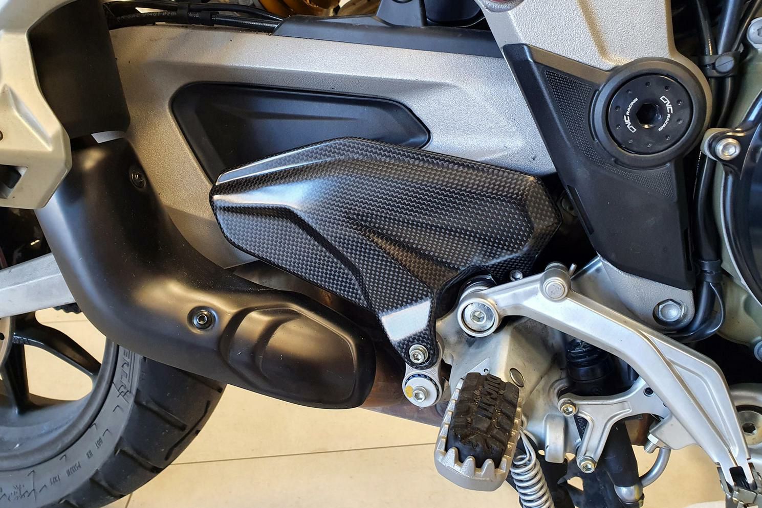 DUCATI ムルティストラーダ（MULTISTRADA） カーボンスポーツ