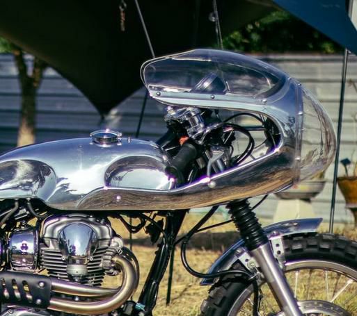 W800 W650 ロケットカウル アルミ リックマン エイボン カフェスタイル