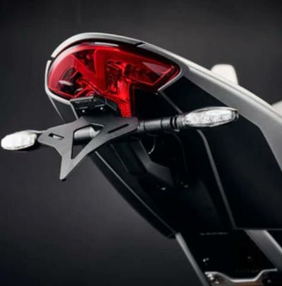 スピードトリプル1200RS/RR 21- フェンダーレスキット プレミアム 