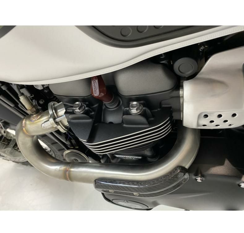 トライアンフ ストリートスクランブラー 17-24 フルエキゾースト