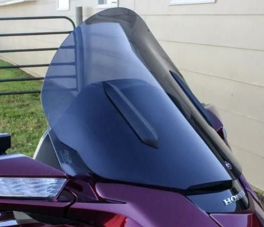 [希少]ホンダゴールドウイングGL1500ロングスクリーン(美品) 1988-2000 Honda GL 1500 Gold Wing Standard Profile Screen