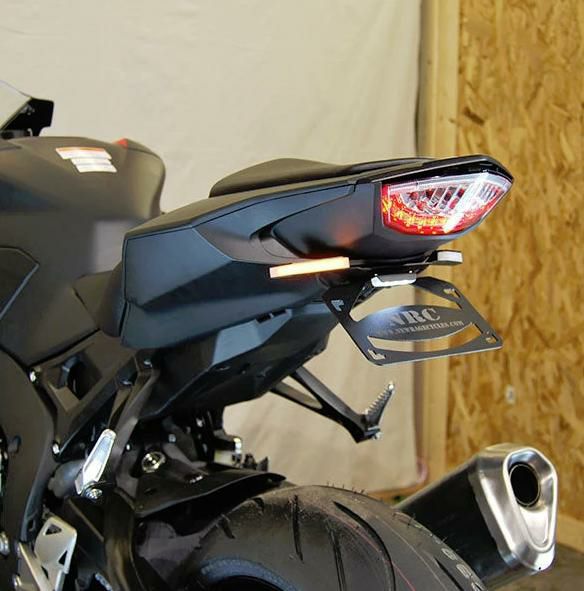 マジカルレーシングCBR1000RR-R（SC82） フェンダーレス/ウィンカー CBR1000RR-R 2020- SC82 フェンダーレスキット LEDウインカー付き