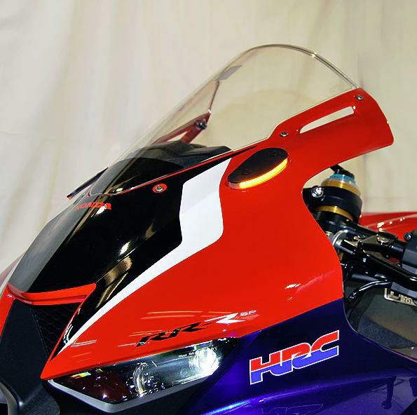 新品 CBR1000RR-R sc82 LEDウインカーミラー CB1000RR-R 2020- SC82 フロント LEDウインカー 移設KIT ニューレイジ