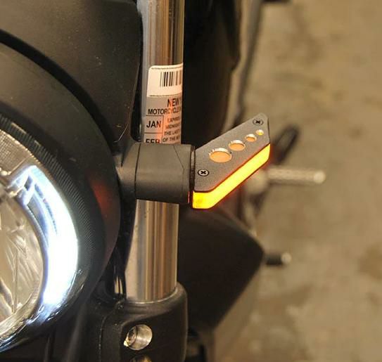 ドゥカティ スクランブラー Sixty2 LEDフロントウインカー New Rage