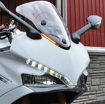 ドゥカティ スーパースポーツ 939 LEDフロントウインカー New Rage