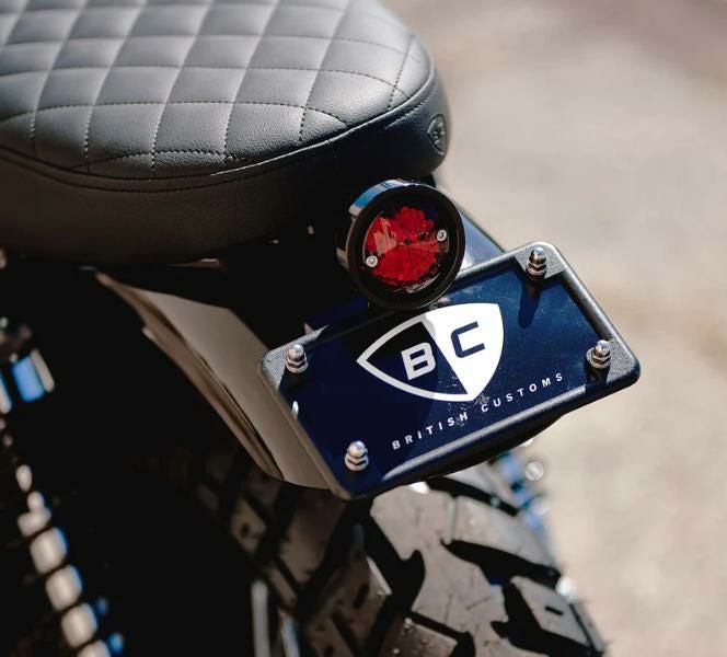 トライアンフ　LEDウインカー　ボンネビル　ストリートスクランブラー トライアンフ ボンネビル T120 T100 スラクストン スクランブラー