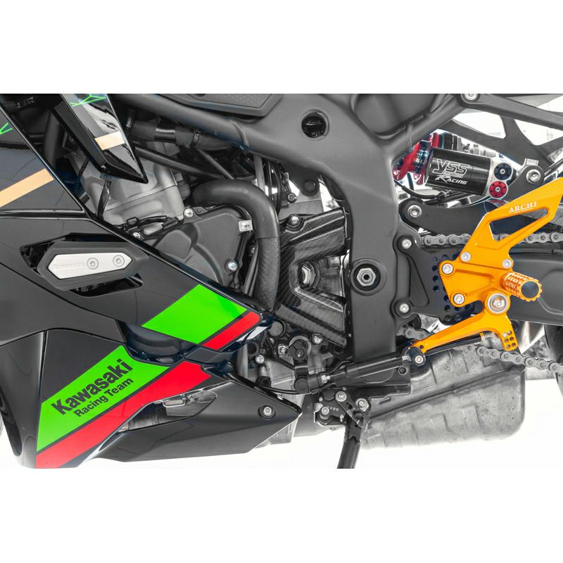 KAWASAKI Z750GP スプロケットカバー カワサキ [M-250501-45] カワサキ ニンジャ ZX-25R カーボン・フロントスプロケットカバー