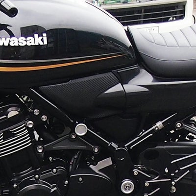カワサキ Z900RS/CAFE Z1タイプ サイドカバー・フロントセクション(左 