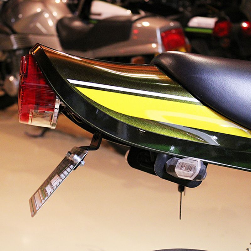 フェンダーレスキット z900rsカフェ ロングテール Z900RS 意外と簡単 