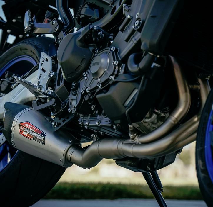 YOSHIMURA マフラー MT900、TRACER900、XSR900 XSR900 MT09 2021- フルエキゾーストマフラー ヨシムラUSA AT2