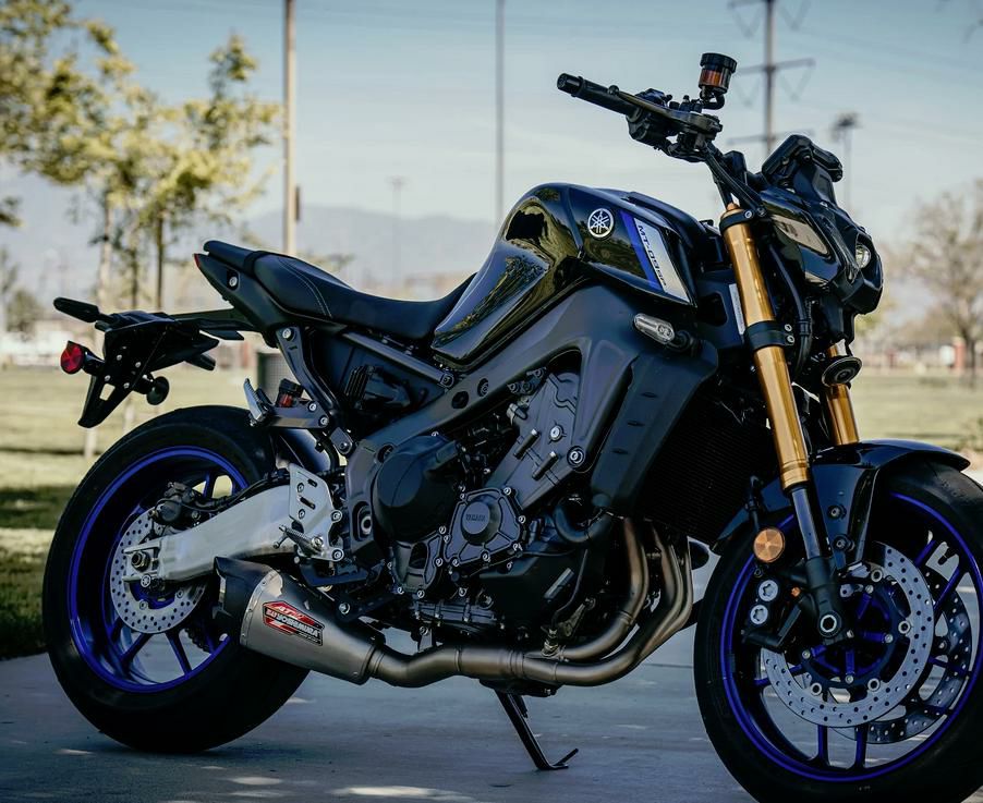 YOSHIMURA マフラー MT900、TRACER900、XSR900 XSR900 MT09 2021- フルエキゾーストマフラー ヨシムラUSA AT2