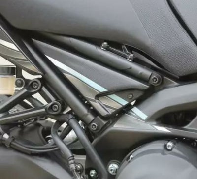SW-MOTECH アルミ フロントフェンダー MT09 TRACER XSR900 ブラック 