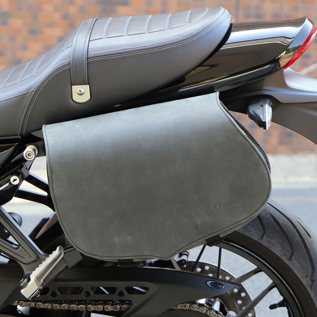 カワサキ Z900RS/CAFE フロントフェンダー FRP キャンディトーンレッド