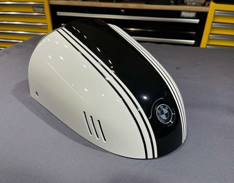 BMW RnineT メーターバイザー リゾマ | バイクカスタムパーツ専門店