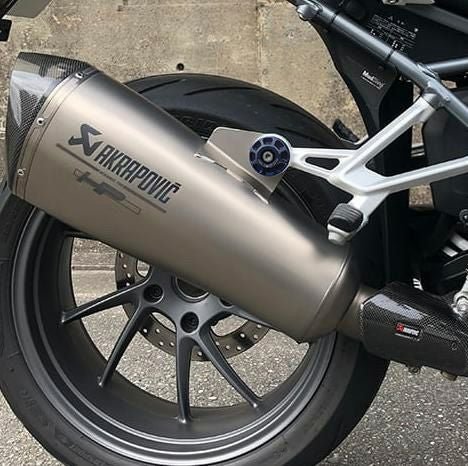 Akrapovic (アクラポヴィッチ) スリップオン・マフラー R1200GS 19-21
