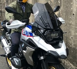 【新車外し】 R1250GS　純正スクリーン　クリア BMW R1250GS/R1200GS ワイドスクリーン クリア FEED SPORTS JAPAN