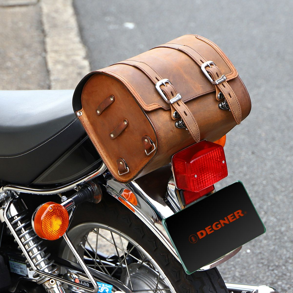 デグナー ドラム型レザーサドルバッグ ブラウン | バイクカスタム