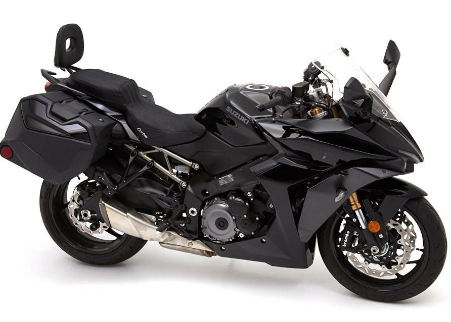 GSX-S1000GT 22- ガンファイター＆レディーシート Corbin スズキ