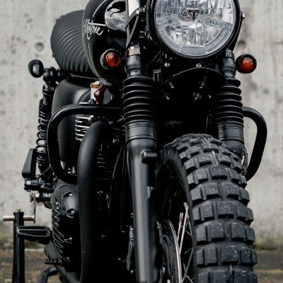 T100 T120 ボバー スピードツイン900/1200 スラクストン エンジンガード ブラック "クレイグ" Motone_1