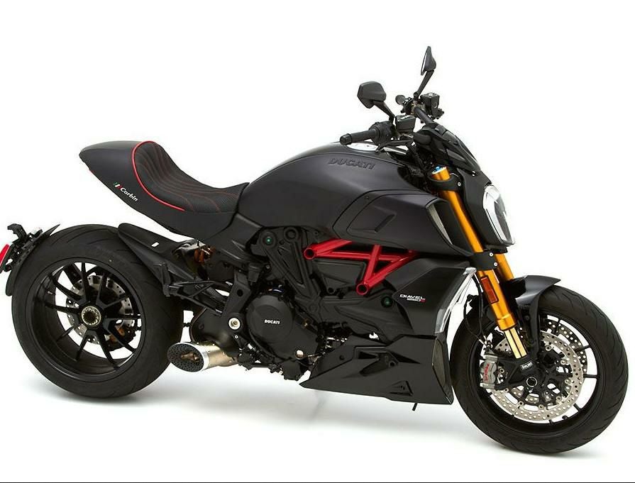 ノン ドゥカティ ディアベル1260 (2019-) 純正張替シート 1260 Diavel/S 16-21 ガンファイター シート Corbin ドゥカティ