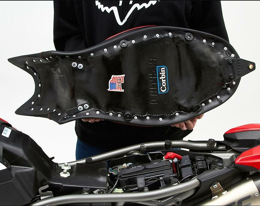 ハイパーモタード 950 19-22 スーパーモト シート Corbin ドゥカティ