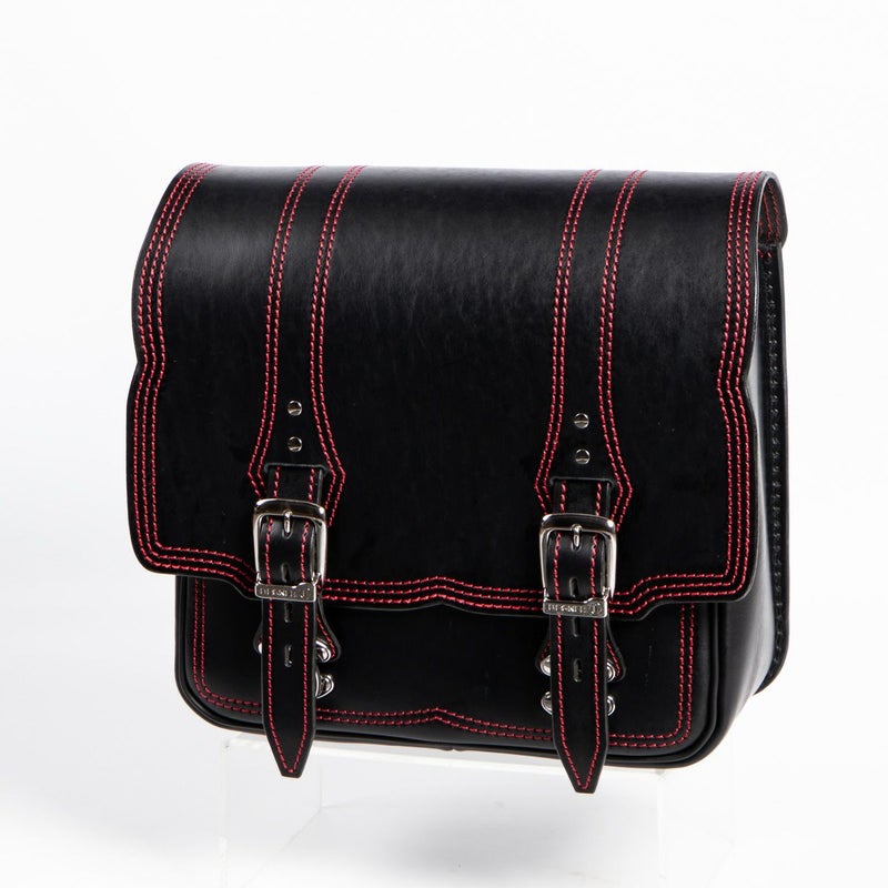 DEGNER ステッチデザイン レザーサドルバッグ 10L(ブラック/レッド 
