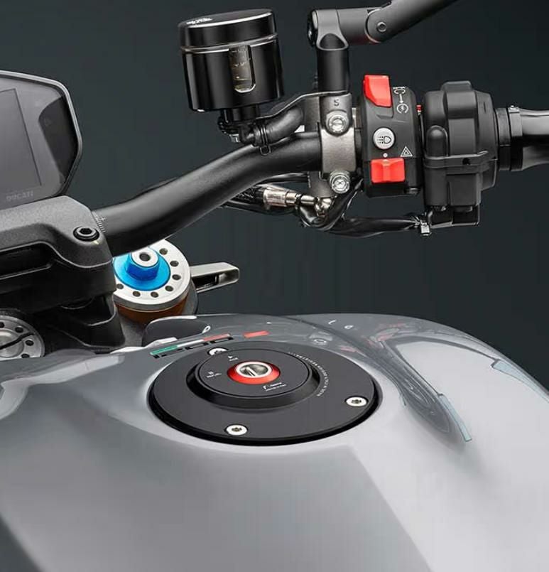 DUCATI モンスター1200/S ガソリンタンクキャップ リゾマ | バイク