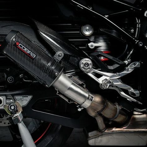 Akrapovic (アクラポヴィッチ) スリップオン マフラー GPスタイル