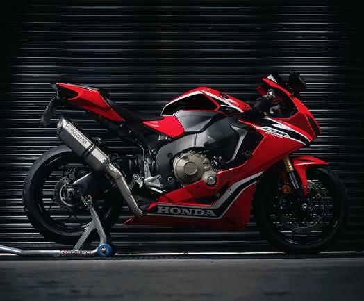 CBR1000RR 2017-19 スリップオンマフラー チタン パッセンジャーペグ